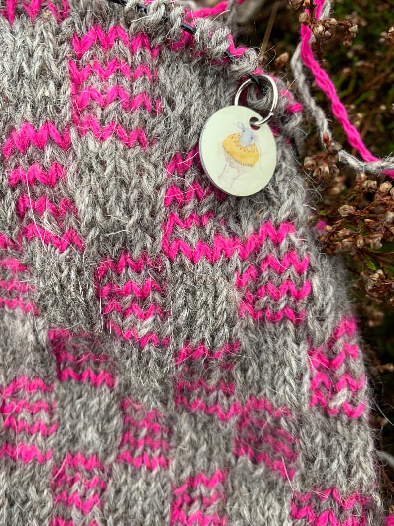 Loop Sjöblom pink